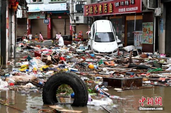 2018台风玛莉亚登陆现场:川陕甘连降暴雨引发