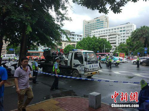 8月30日上午11时39分许,广西南宁市桃源植物路口发生一起交通事故